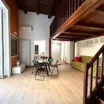 Casa Donnaregina