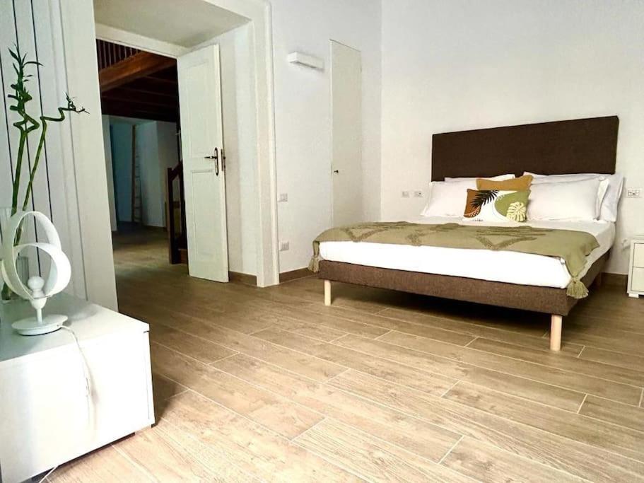 Casa Donnaregina Apartment