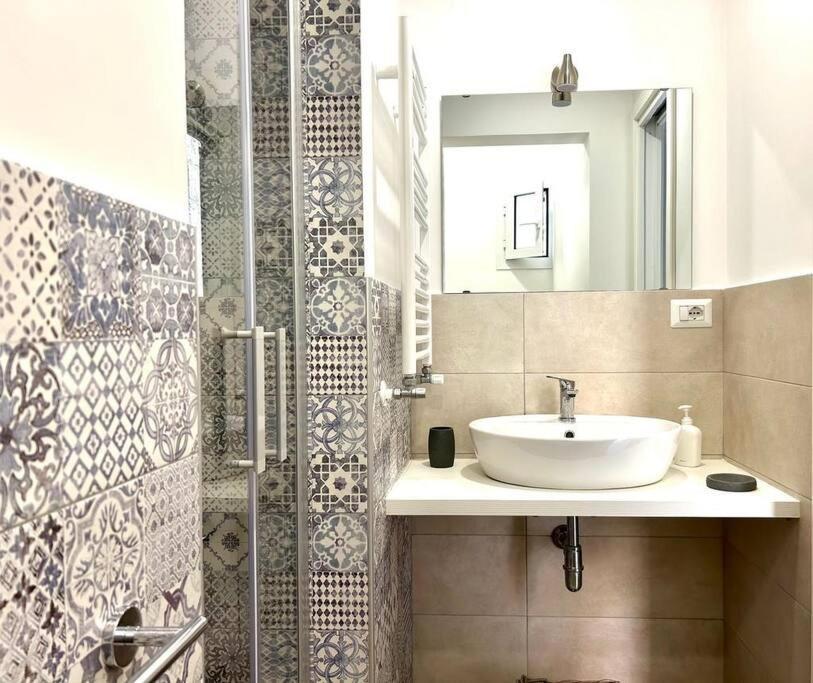 Casa Donnaregina Apartment Naples